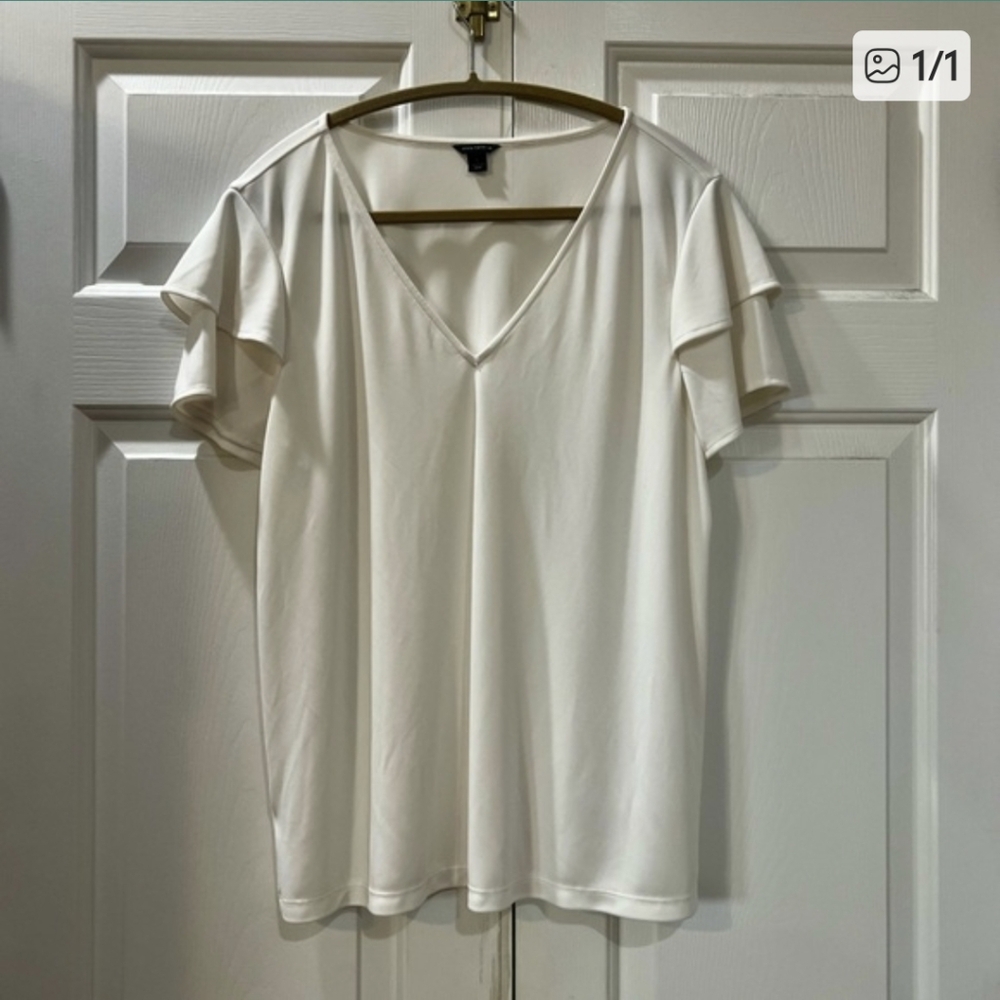 Ann Taylor Flutter Sleeve Top Large